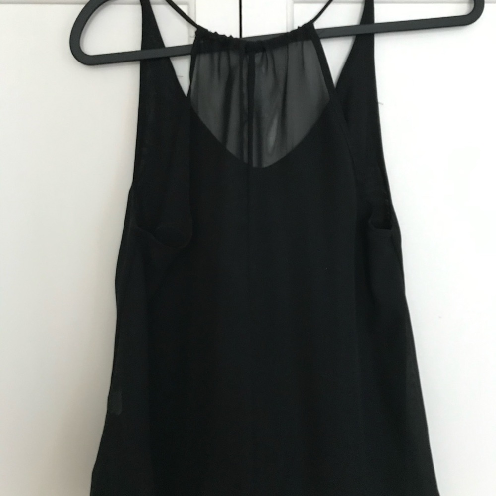 Black top - Picture 5 of 6